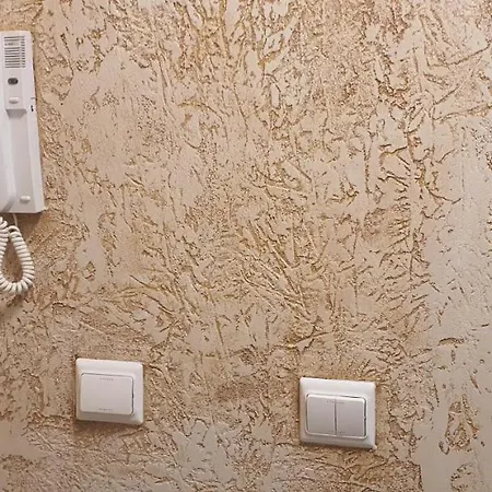 Colonel 964 Apartment